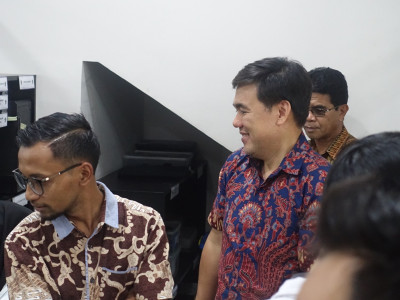 axioo 1
